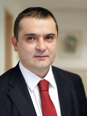 dr Milivoje Radović